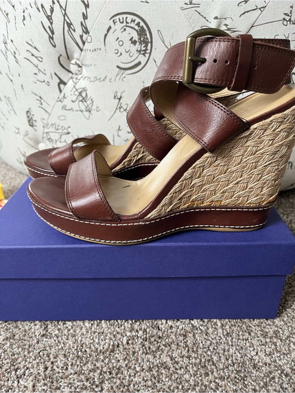 Stuart Weitzman Cognac Brown Leather Espadrille Wedge Sandals. Size 11